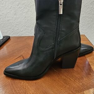 Steve Madden Boots